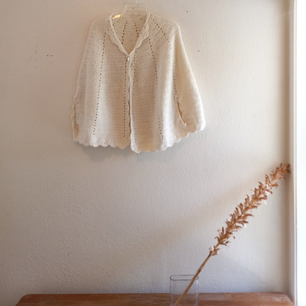 Ivory Knit Cape/Cardigan Retro Vintage Fairytale Academia Grannycore Holidays